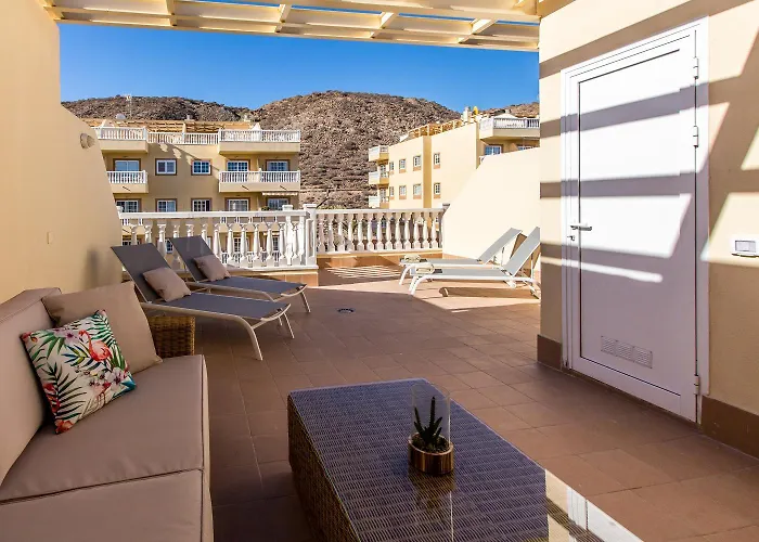 Palm Duplex Penthouse